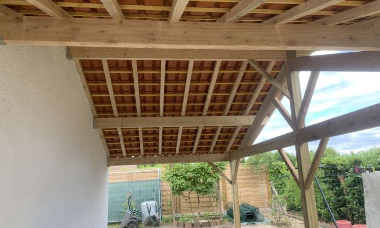 Pose de carport en bois - Léognan - CB​@TOITURES